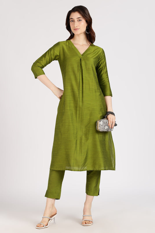 V-neck cotton silk kurta
