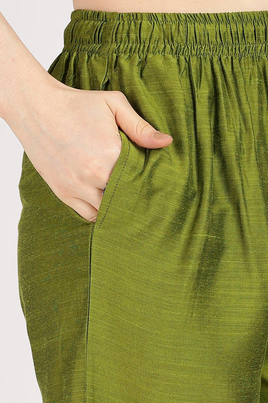 V-neck cotton silk kurta