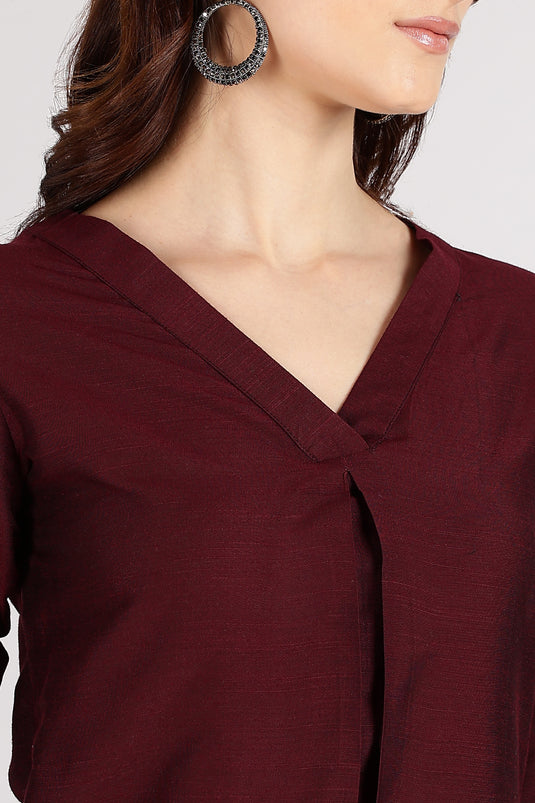 V-neck cotton silk kurta