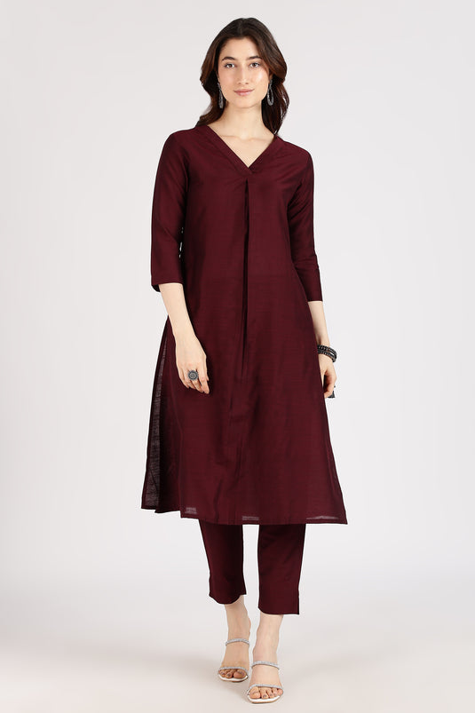 V-neck cotton silk kurta